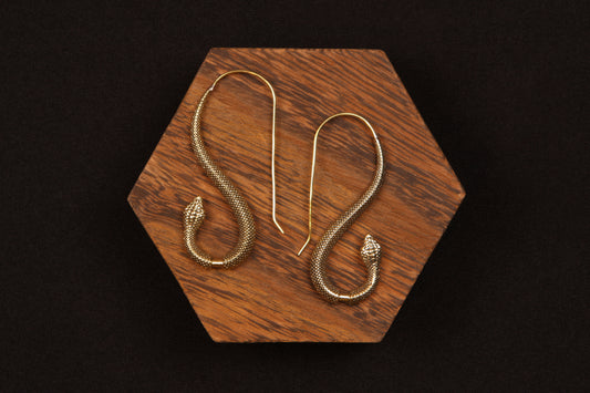 Cobra Earring