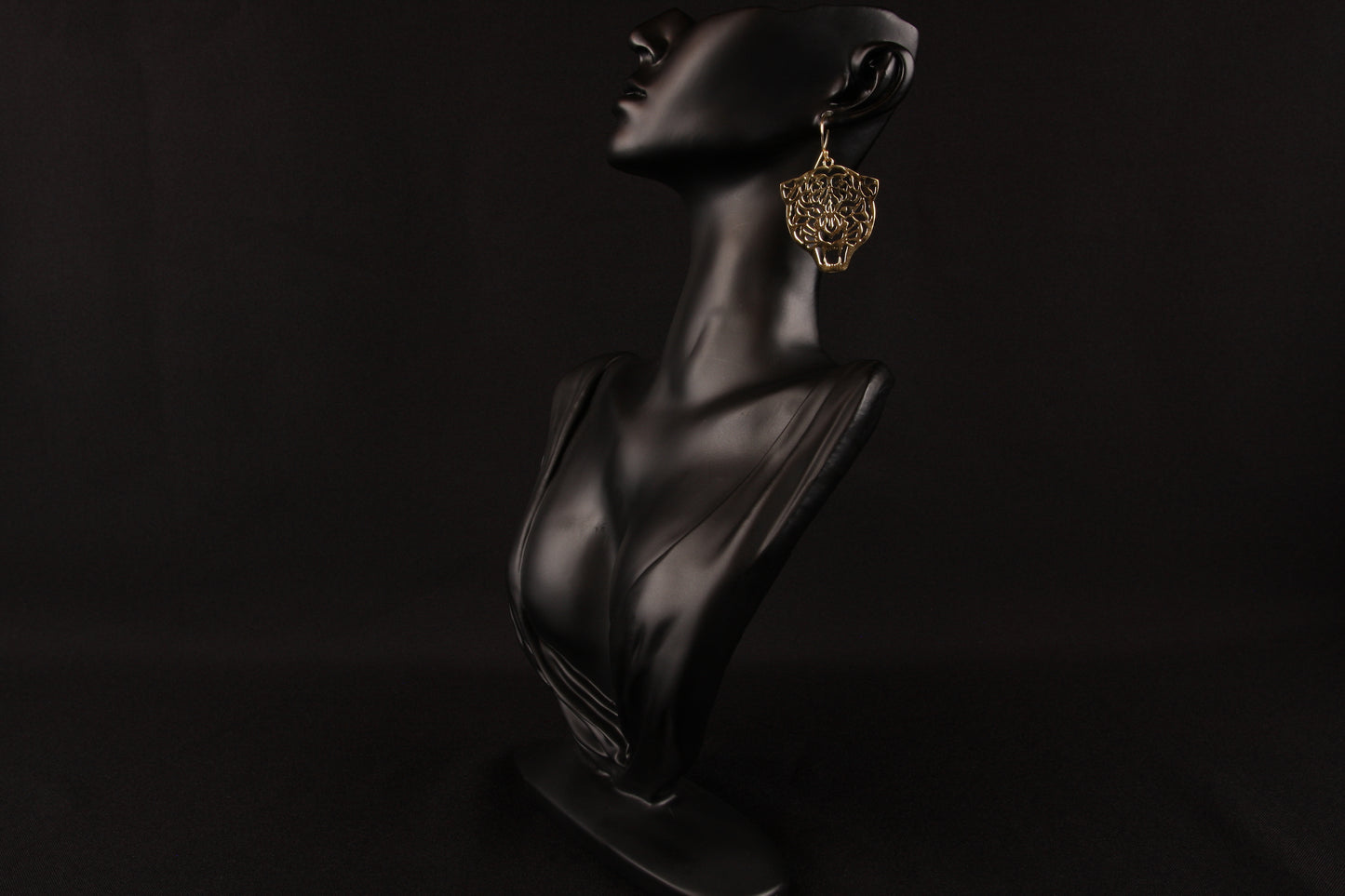 Jaguar Earring